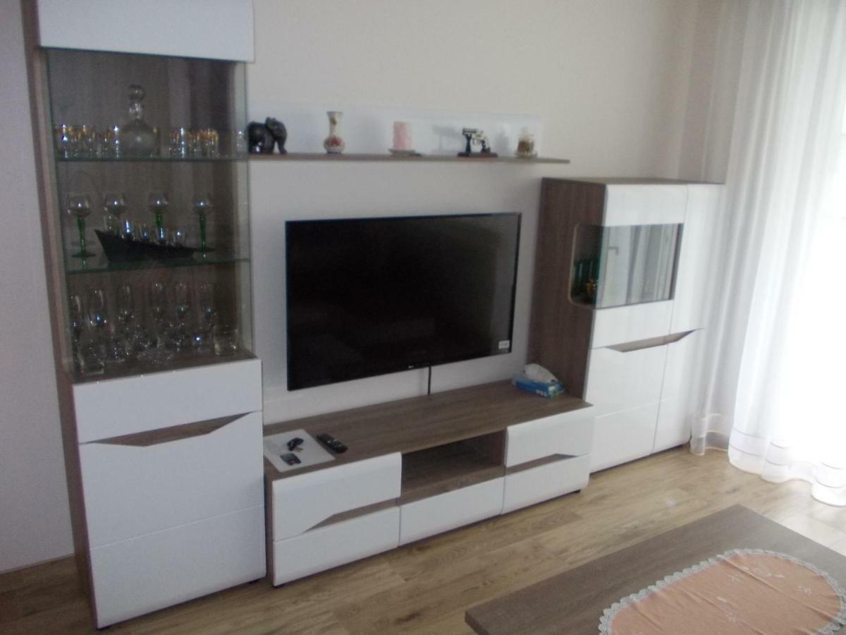 Appartement Blizej Morza U Jacka Z Garazem à Kołobrzeg Extérieur photo