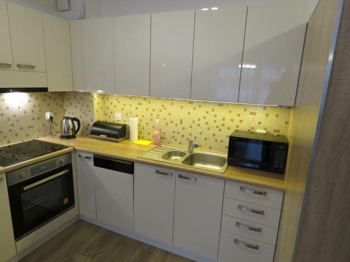 Appartement Blizej Morza U Jacka Z Garazem à Kołobrzeg Extérieur photo