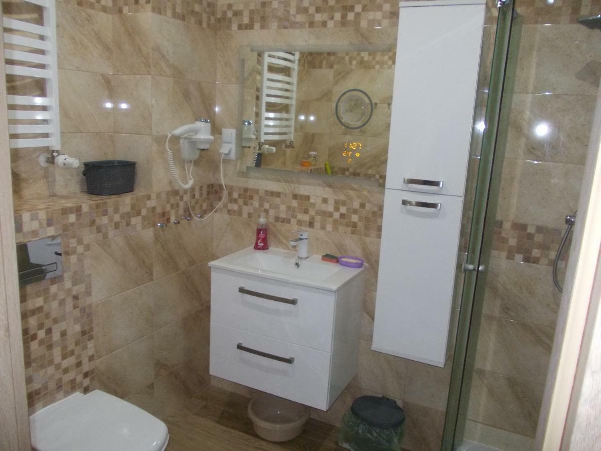 Appartement Blizej Morza U Jacka Z Garazem à Kołobrzeg Extérieur photo